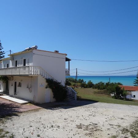Anatoli Apartments Agios Stefanos Avliotes  Extérieur photo